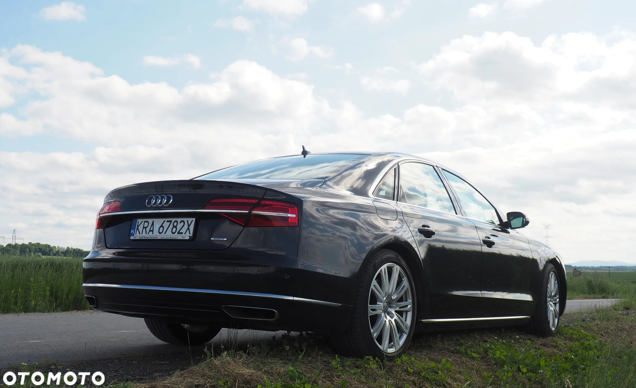 Audi A8 4.2 TDI DPF (clean diesel) quattro tiptronic - 13