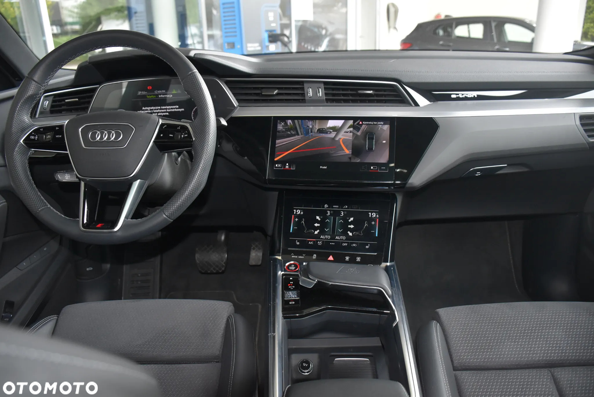 Audi e-tron S Quattro - 7