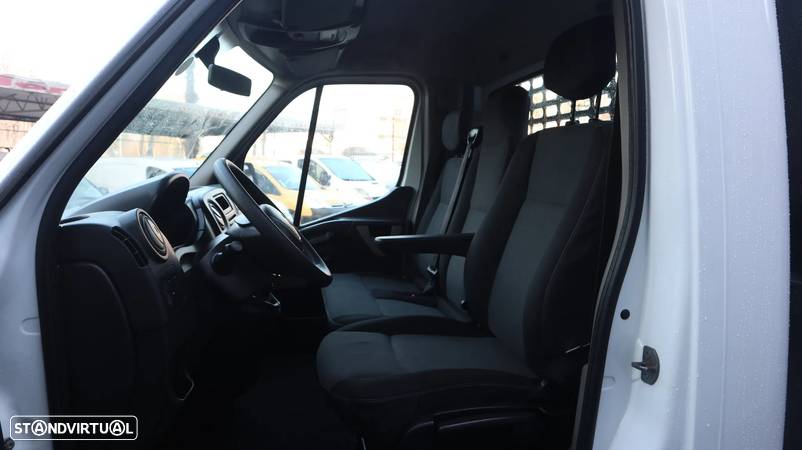 Renault Master 2.3 dCi 130 3.5T - 10