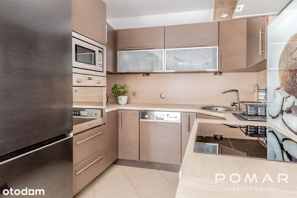 Przestronny Dom | 315 m2 | 2 garaże | Gogołowa-11