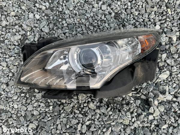 Lampa lewa Renault Megane III XENON - 1