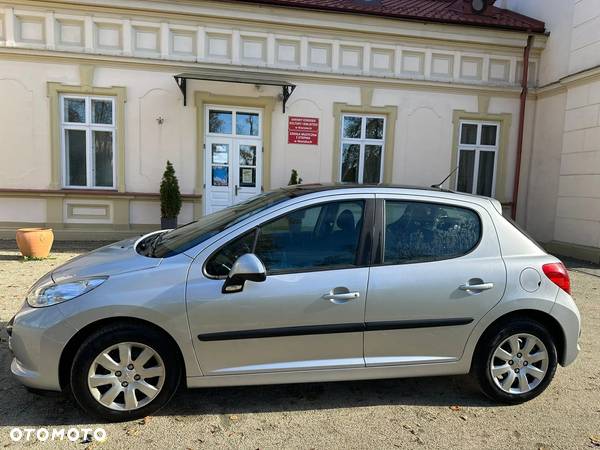 Peugeot 207 1.6 HDi 16V Trendy - 4