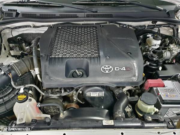 Toyota Hilux 2.5 D-4D 4WD CD - 14