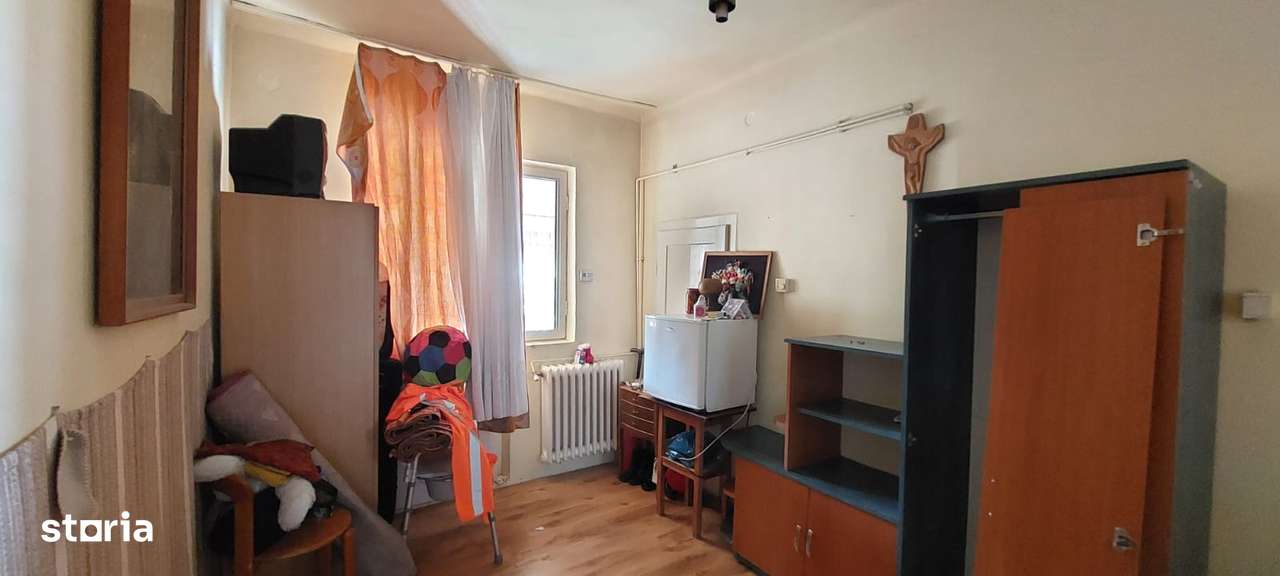 De vanzare casa singur in curte , zona Libertatii-3