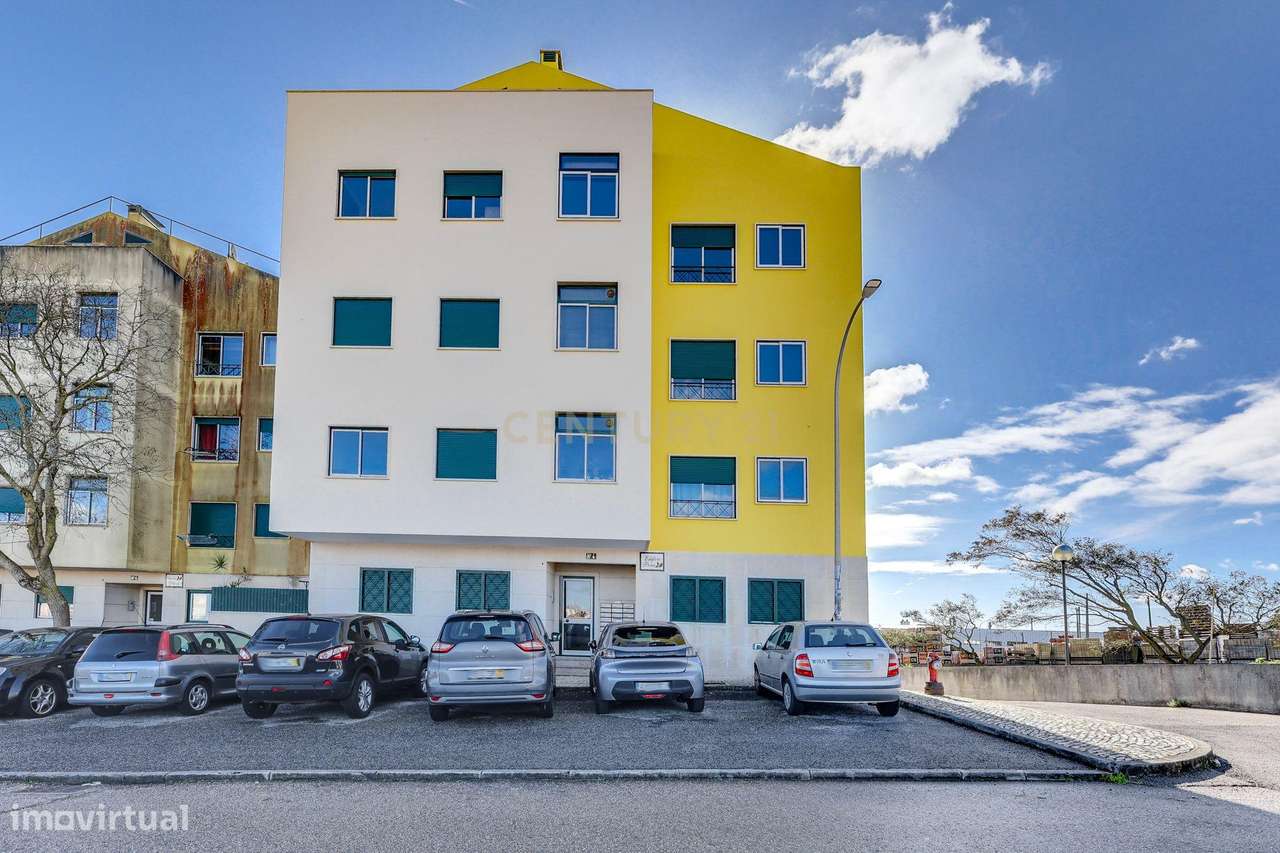 T2 com Garagem em Box no Alto do Forte - Grande imagem: 5/25