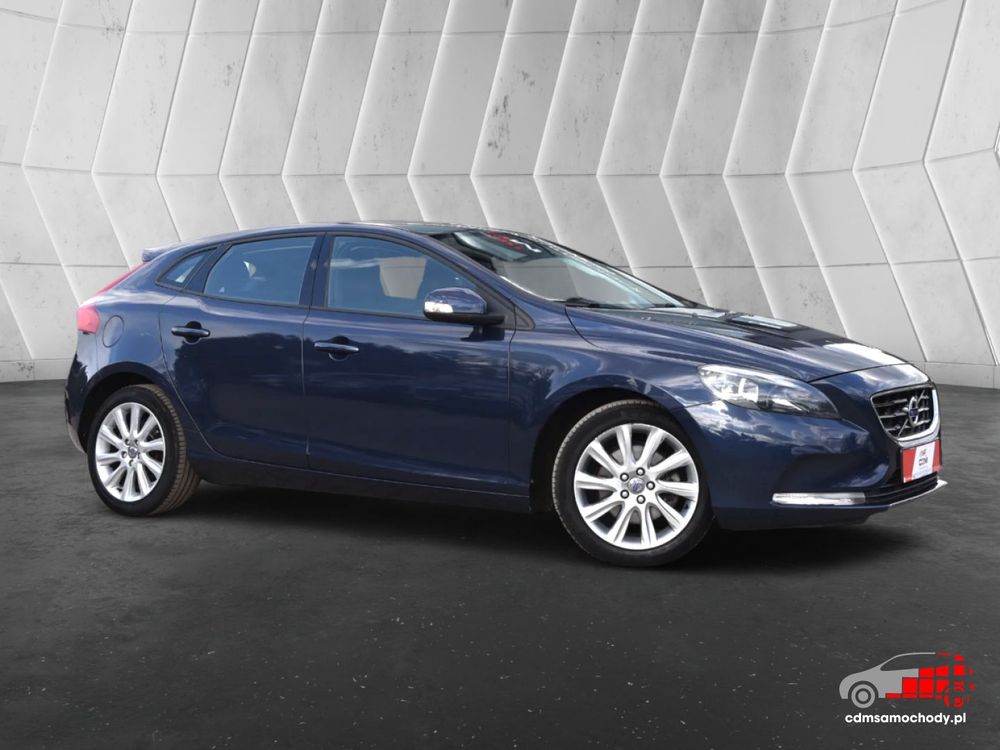 Volvo V40 II 2013