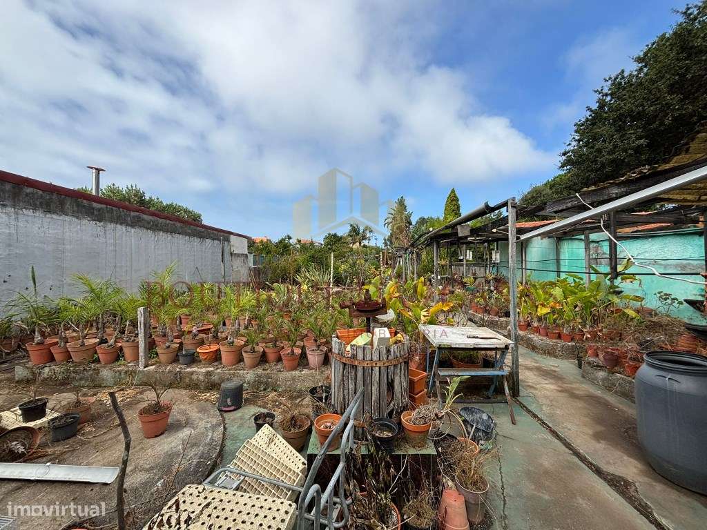 Terreno com 1120m2 em Arcozelo-10