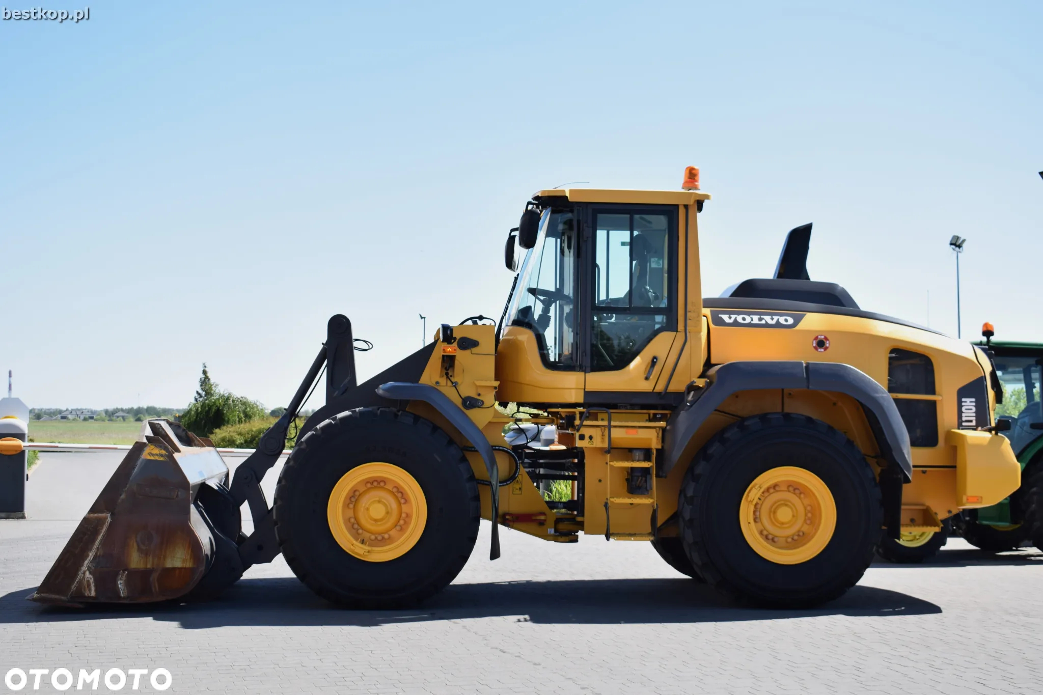 Volvo L110H - 11