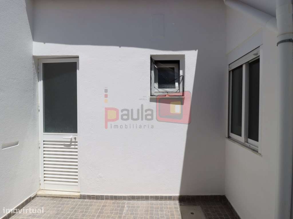 MORADIA TÉRREA T2 - MONTIJO CENTRO-11