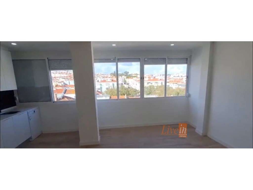 Apartamento T4 Totalmente Remodelado na Damaia - Grande imagem: 3/16