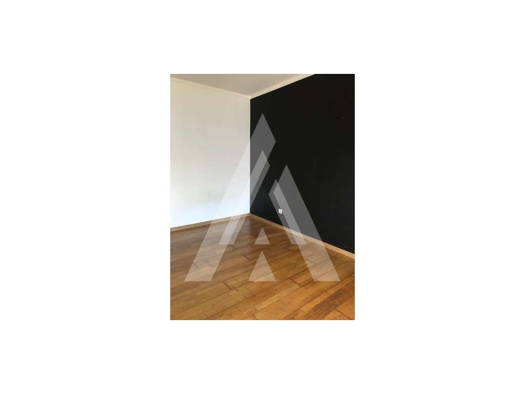 Apartamento T2 no Centro de Vagos-13