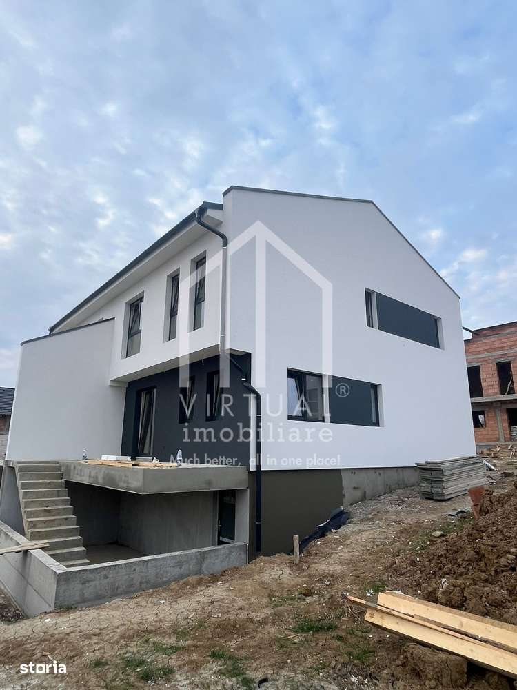 Duplex de vanzare pe Calea Cisnadiei cu pivnita- 2 terase si balcon - Imagine principală: 3/18