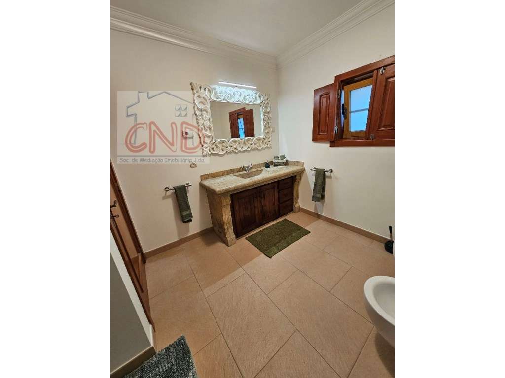 MAFRA - QUINTA, Moradia Arquitetura Tradicional Portuguesa com pisc...-17