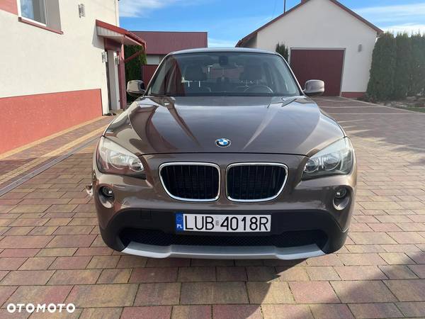 BMW X1 sDrive18i - 10