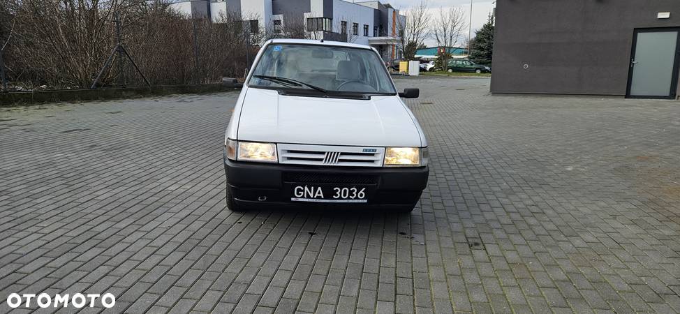 Fiat Uno 1.4 i.e S - 2