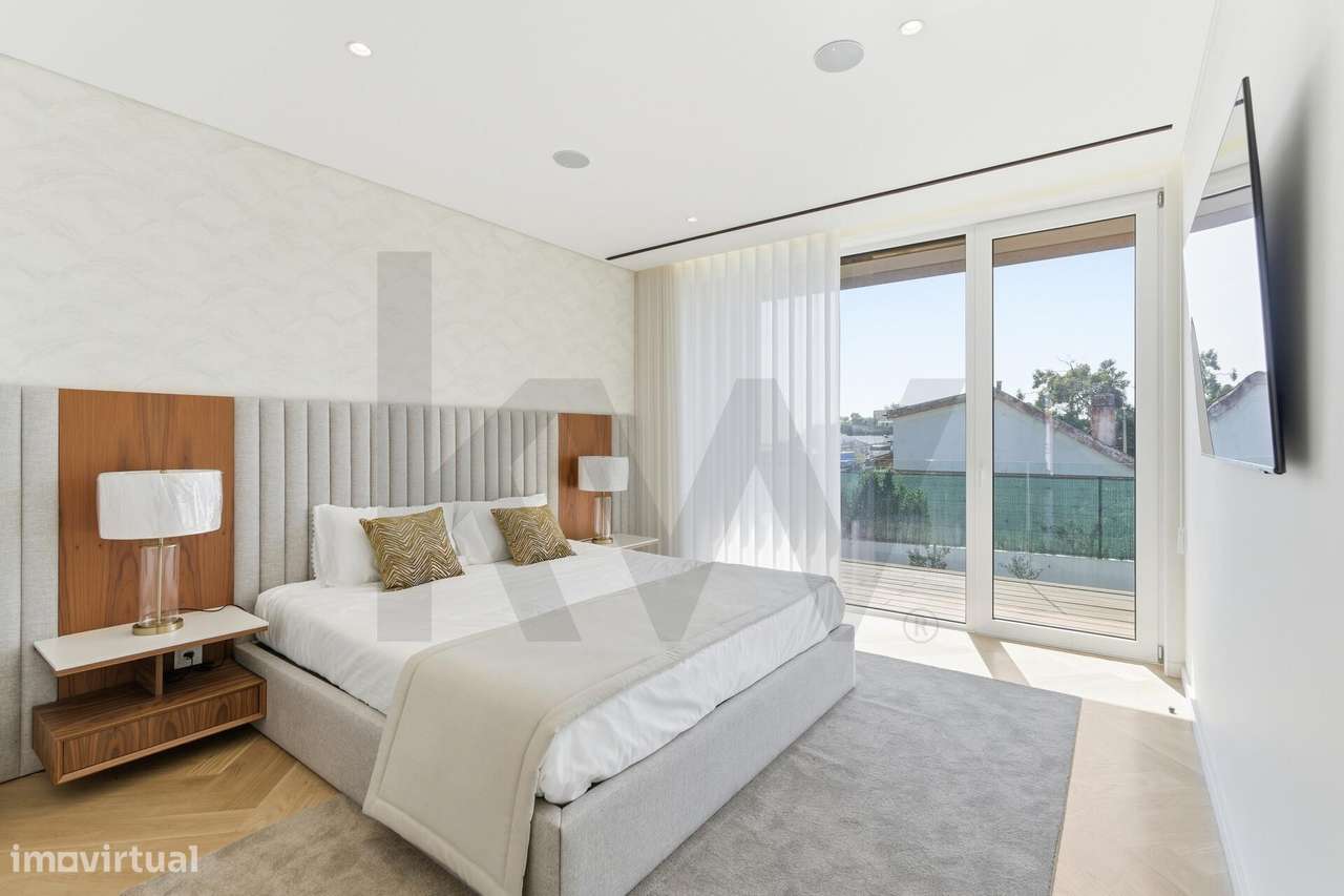 1º PROPRIETÁRIO | 4 SUITES | PISCINA | ESTORIL - Grande imagem: 4/23