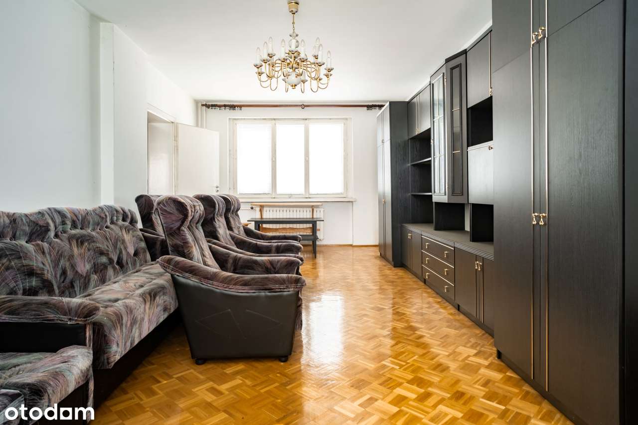 Przestronny dom wolnostojący o powierzchni 180 m² w Orzechowie-7