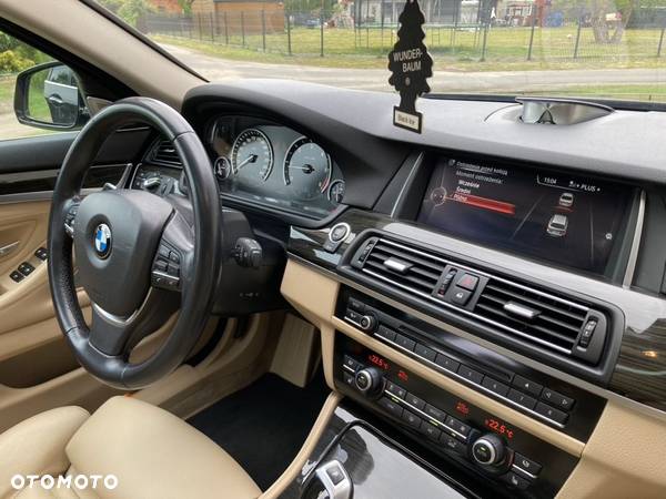 BMW Seria 5 520d xDrive Touring Luxury Line - 24