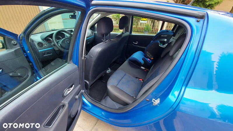 Renault Clio 1.2 16V 75 Dynamique - 6