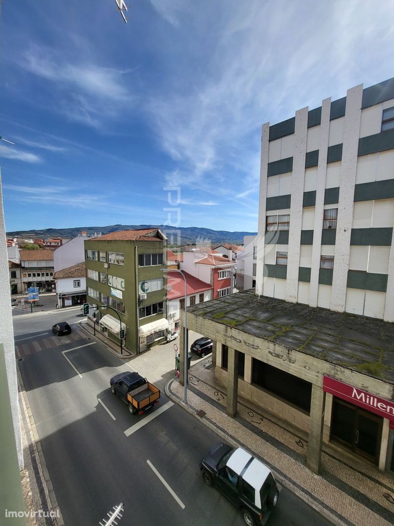 Apartamento T2 no centro de Macedo de Cavaleiros.