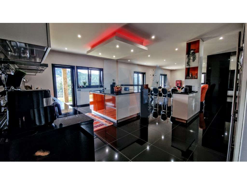 Moradia T5 sobre o Rio Tâmega - Amarante (Fridão)-15