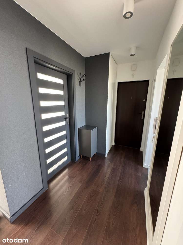 Komfortowe mieszkanie trzypokojowe świeżo po remoncie - Pełny obrazek: 2/20