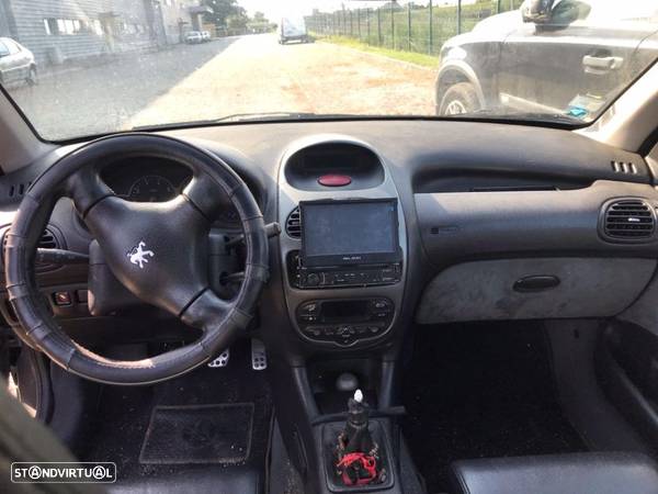 Peugeot 206 GTI 1999 - Para Peças - 7