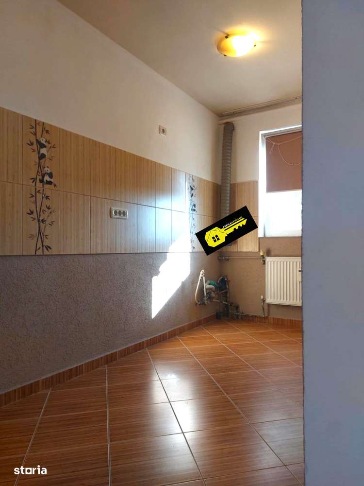 Oportunitate : ap.2 camere, 38 mp , Rogerius - Imagine principală: 4/9