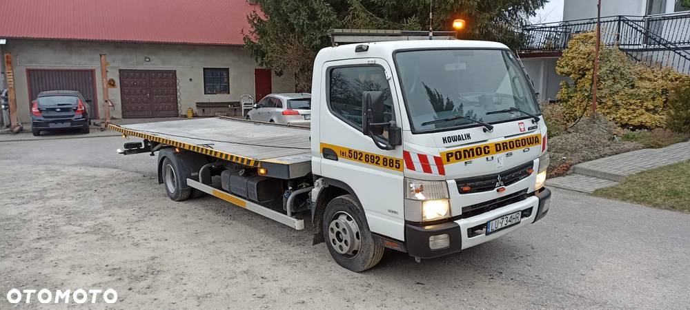 Mitsubishi Canter Fuso - 1