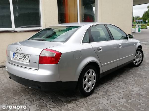 Audi A4 2.0 - 3