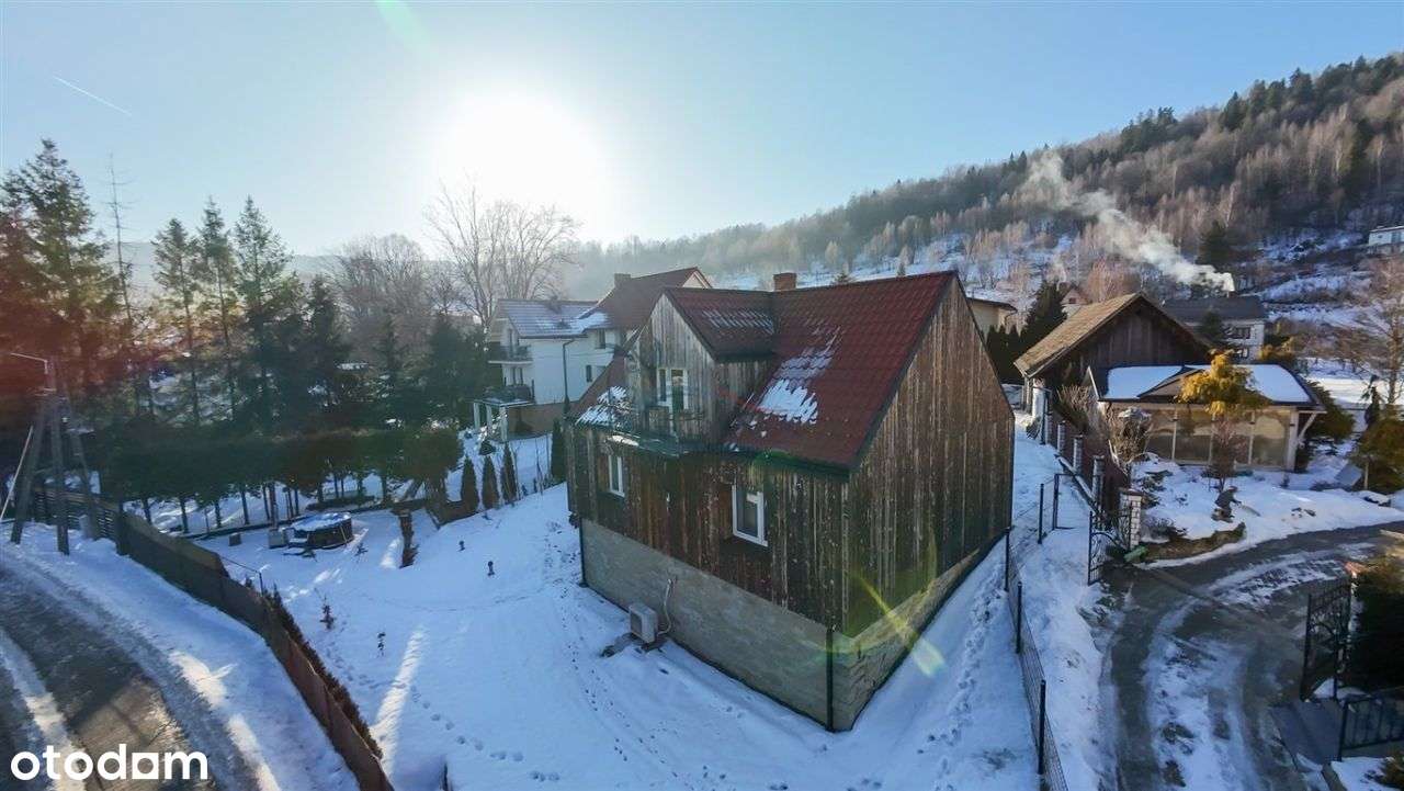 Dom w górach po generalnym remoncie.-4