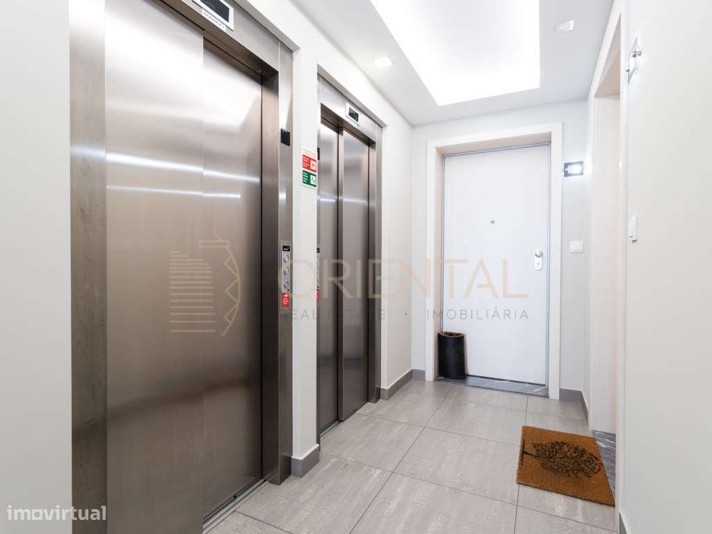 Exclusivo T4 Penthouse de Luxo com 379 m² na Póvoa de Santa Iria.-40