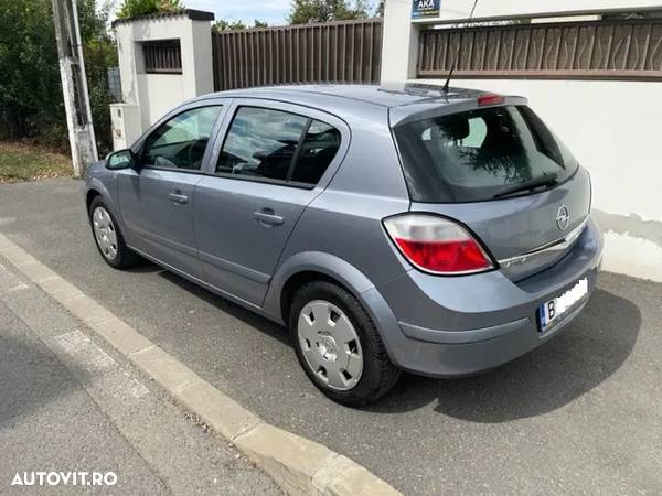 Opel Astra 1.6i Enjoy - 2