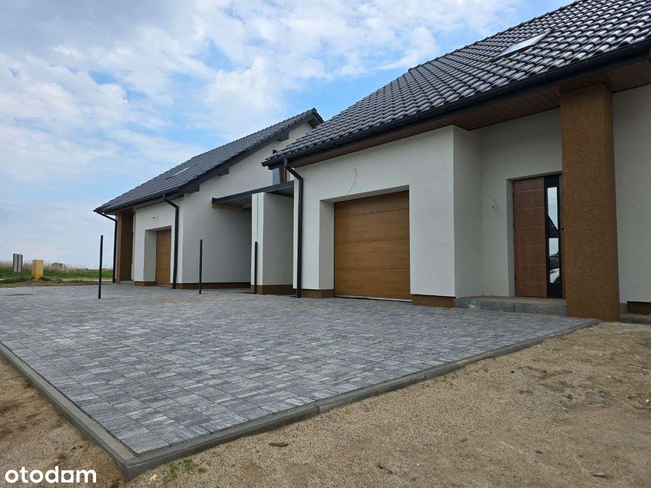 Nowy Dom jednorodzinny z garażem i wiatą - Pełny obrazek: 5/20