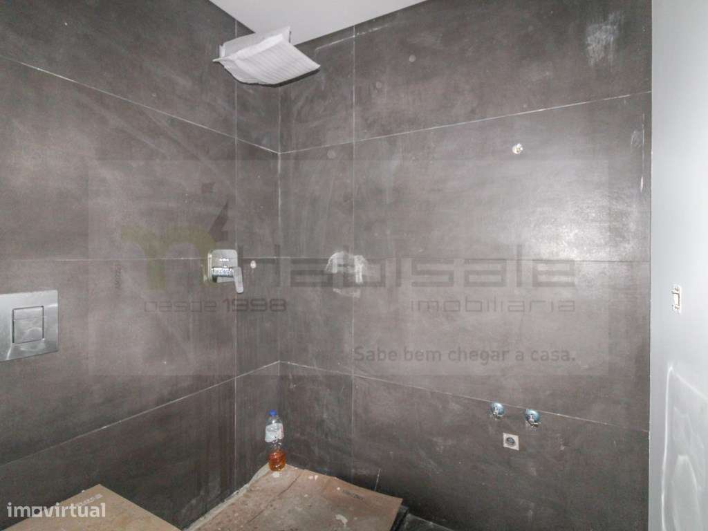 Apartamento T3 com parqueamento | Paradela, Santo António dos Caval...-12