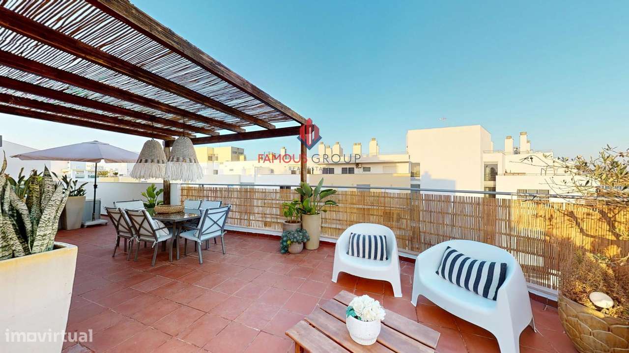 Apartamento T2 Renovado com vista Rio, Praia da Rocha - Grande imagem: 4/60