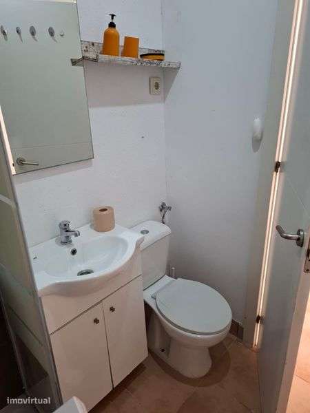 Casa terrea- T1 c/jardim - Grande imagem: 5/8