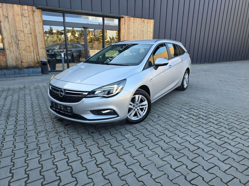 Opel Astra K (2015-2021) 2019