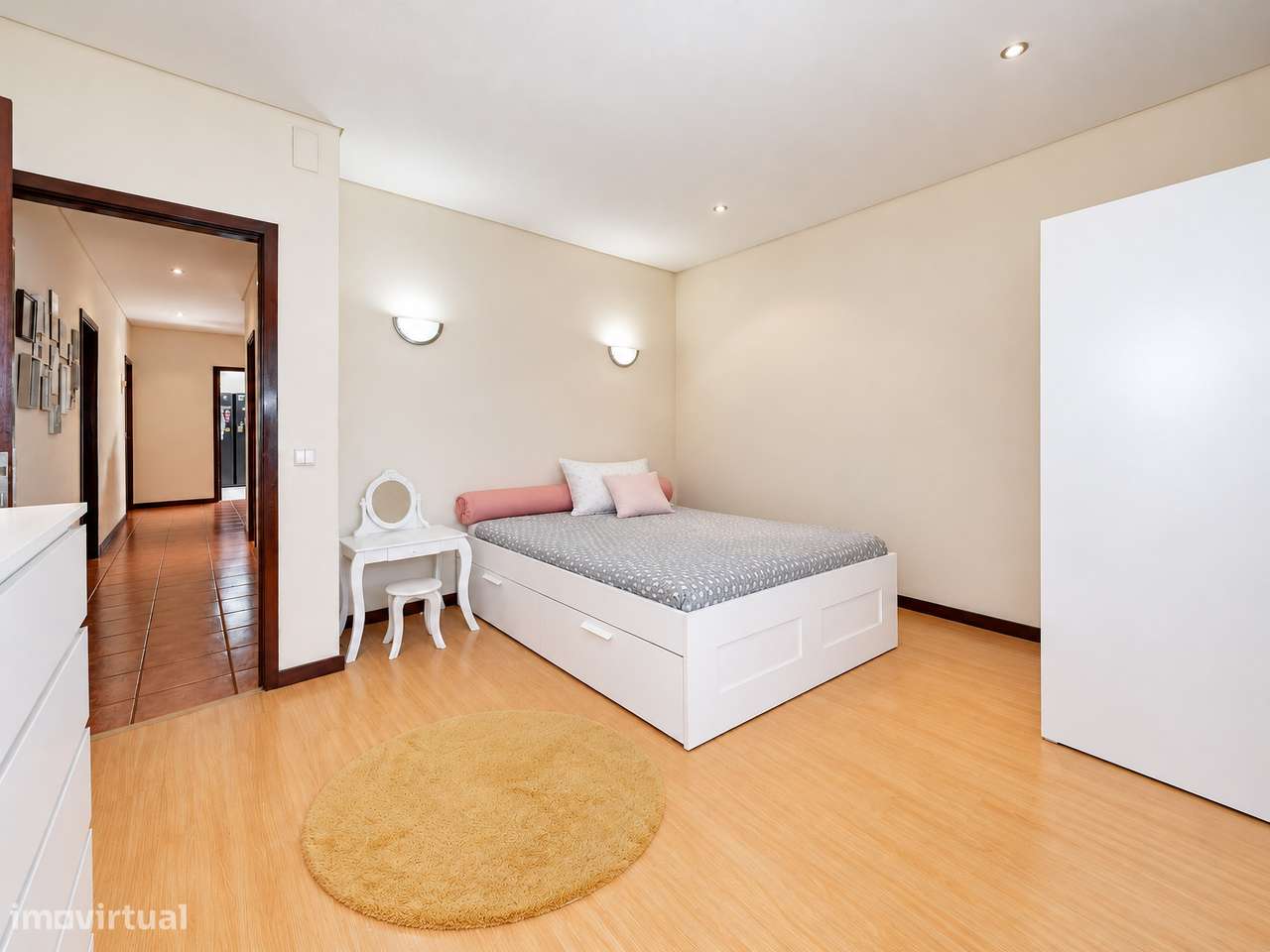 Apartamento T2 + 1 para venda na Rua Santo Adrião, Braga-20