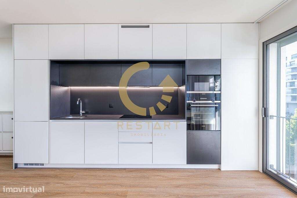 Venda T0 PREMIUM  com RENDIMENTO no Edifício ANTAS GREEN!!!-12