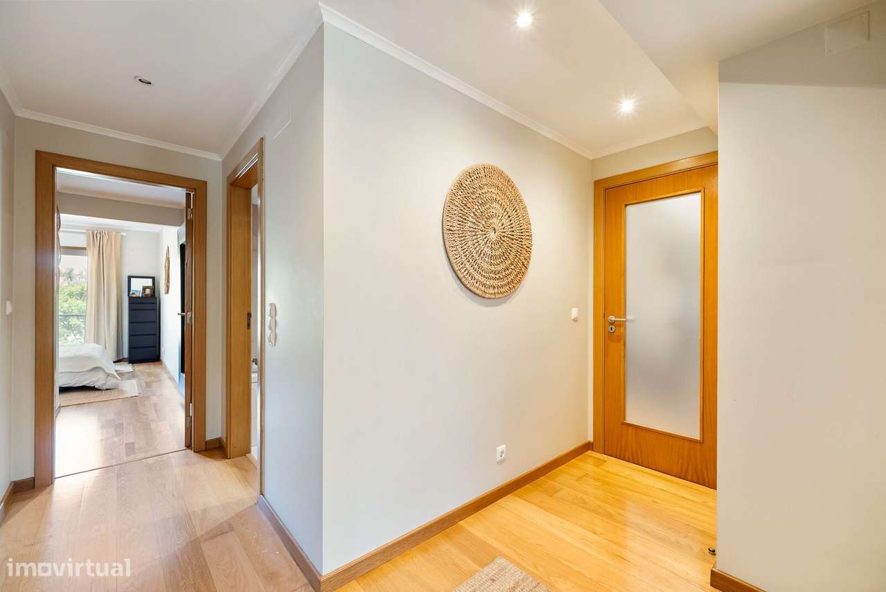 Apartamento T4 com estacionamento, Carnaxide, Oeiras-23