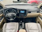 Mitsubishi Outlander - 16