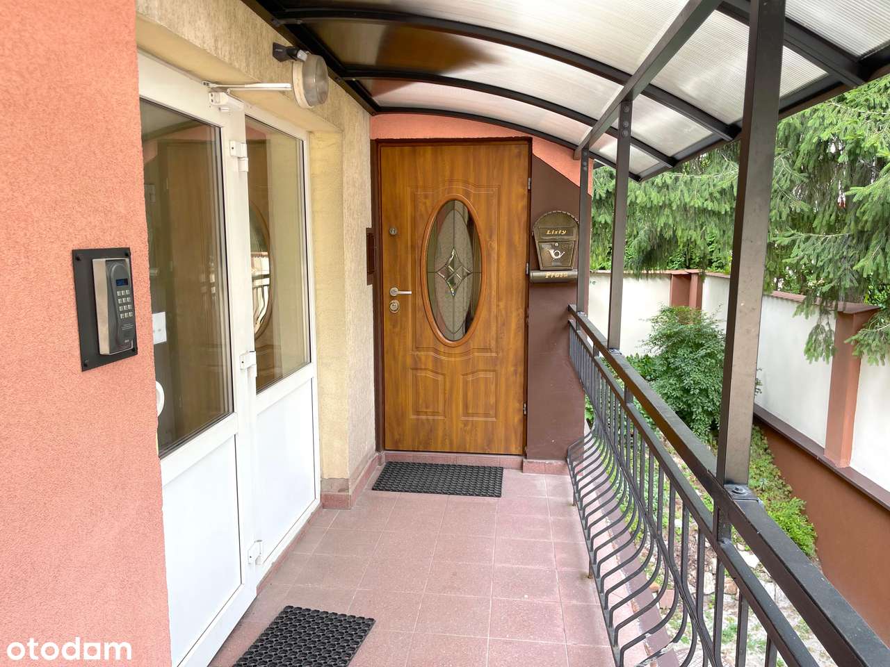 Kielce Centrum - 3 pokoje z tarasem i kominkiem-8