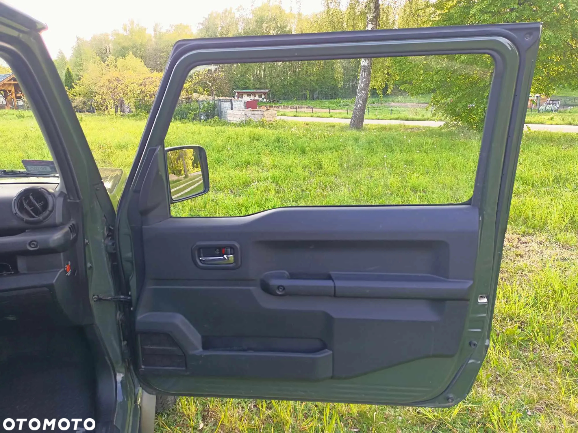 Suzuki Jimny 1.5 Premium - 15