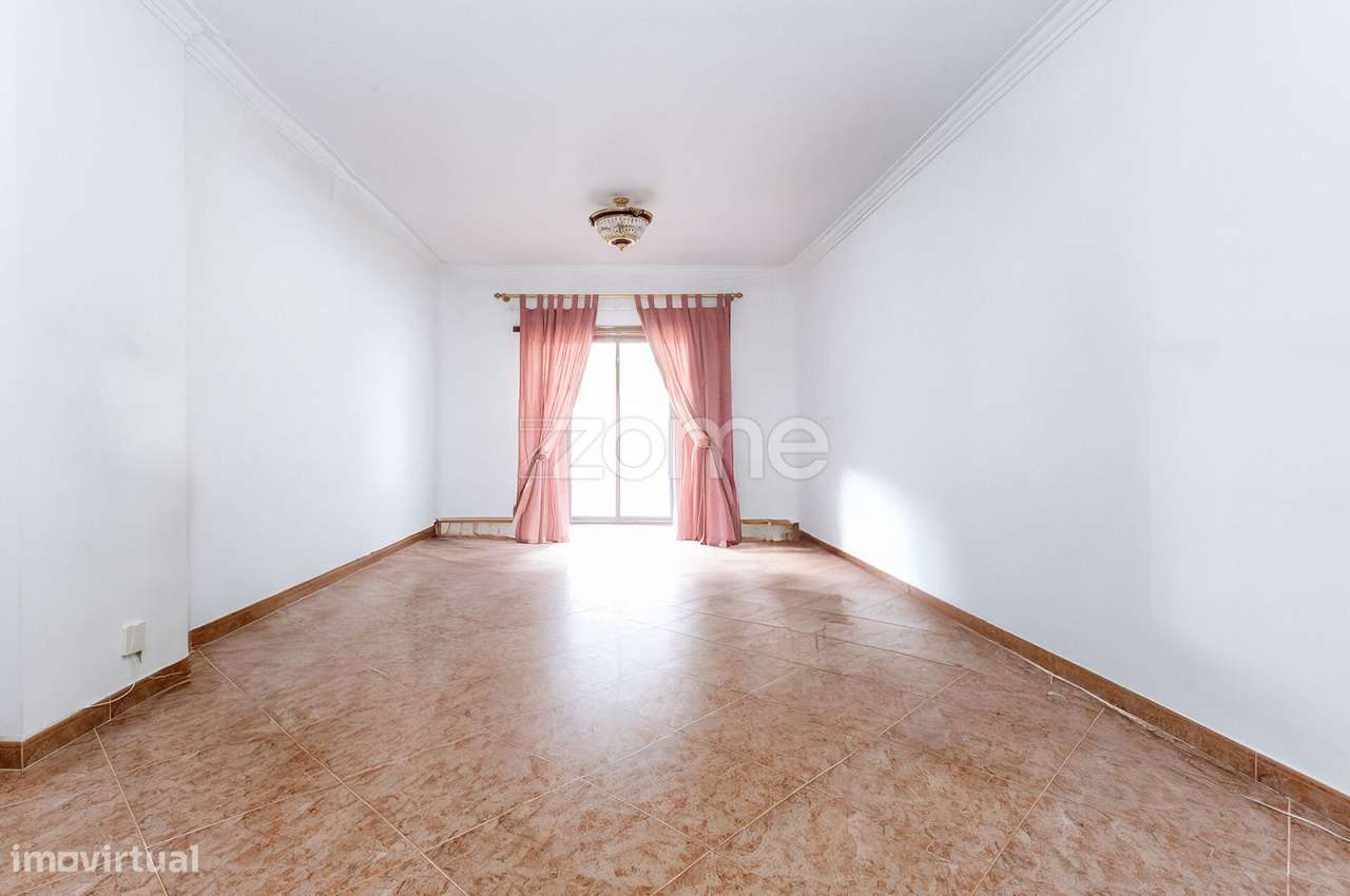 T3 Póvoa de Santa Iria com Garagem Box - Grande imagem: 5/23