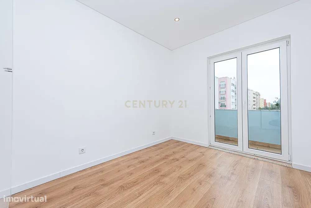 Apartamento T2 Remodelado em Setúbal - Grande imagem: 4/16