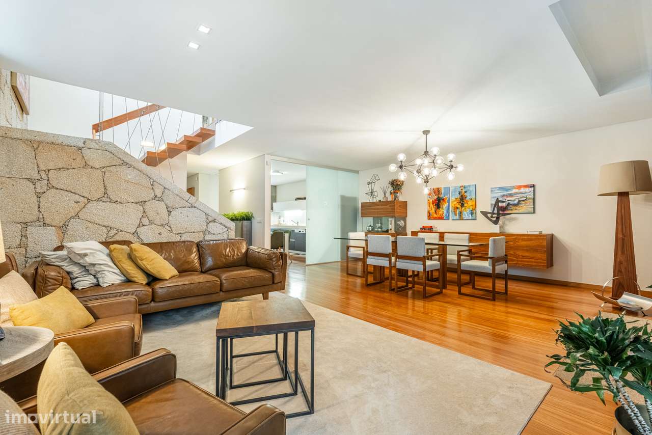 Moradia T3 + escritório à venda em Fraião - Braga-5