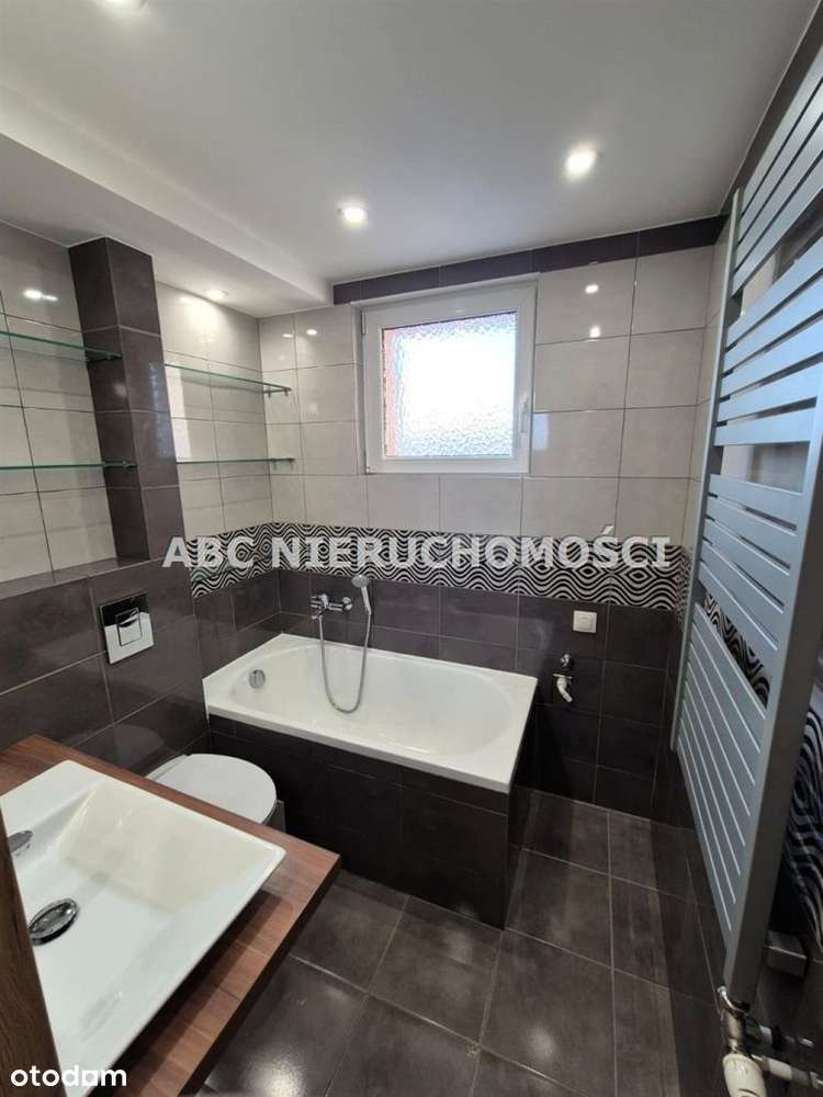 Komfortowe M-4 blisko centrum. Mieszkanie po remon-3