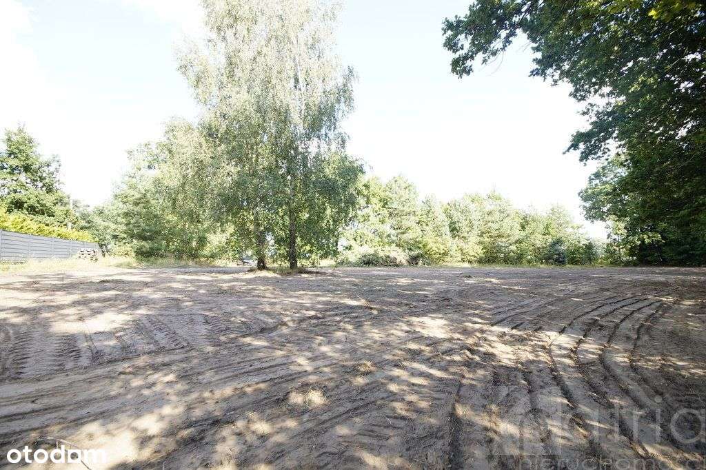 Działka budowlana z dostępem do jeziora 2304 m2-5