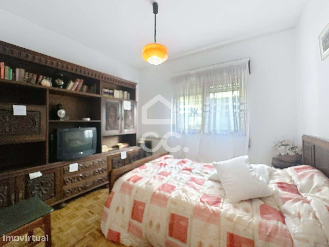 Oportunidade de Investimento: Moradia com viabilidade para 4 Unidades-9